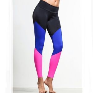 ✨Host Pick✨ Onzie Colorblock Track Leggings
